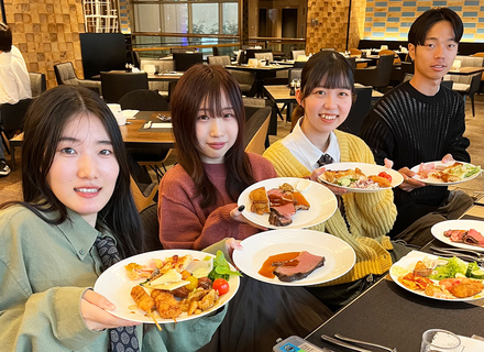 新大阪歯科技工士専門学校の特長１