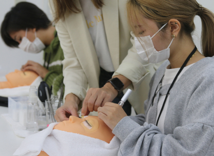 浜松クレアックスビューティーカレッジの特長３