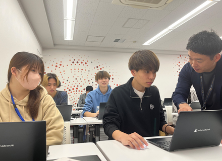 北九州情報ＩＴクリエイター専門学校の特長３