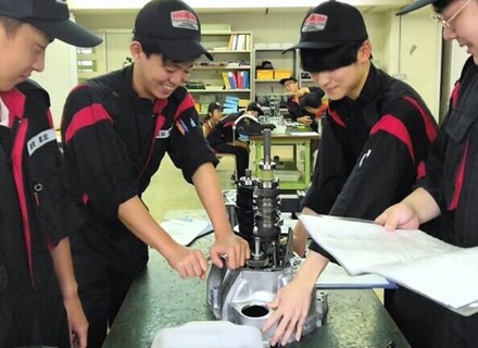 専門学校神奈川総合大学校の特長１