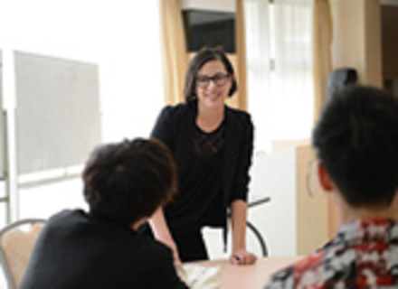 外語ビジネス専門学校の特長２