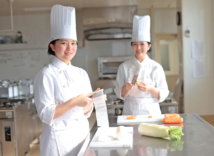 北九州調理製菓専門学校の特長３