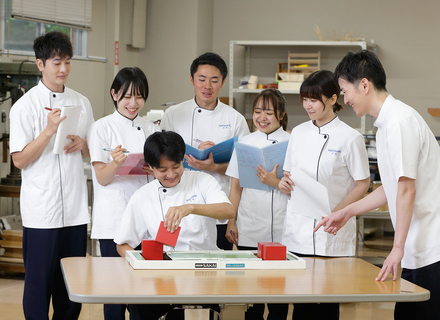 専門学校 社会医学技術学院の特長１