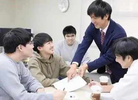 名古屋情報メディア専門学校の特長２