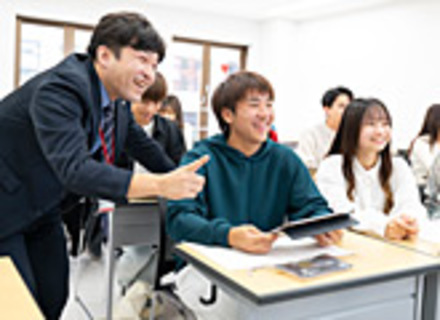 千葉情報ＩＴクリエイター専門学校の特長１
