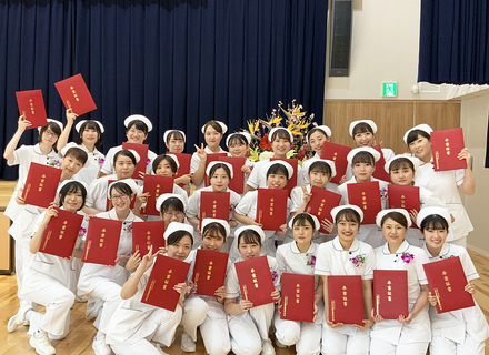 三草会札幌看護専門学校の特長３