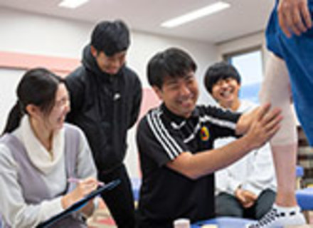 平成医療学園専門学校の特長２