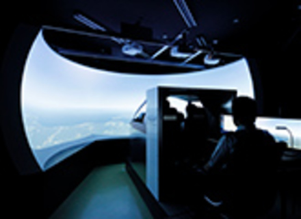 日本航空大学校　石川能登空港キャンパス・東京青梅キャンパスの特長２