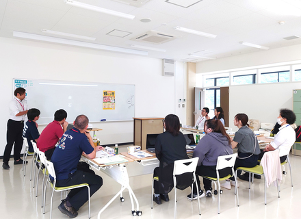 釜石市国際外語大学校の特長２