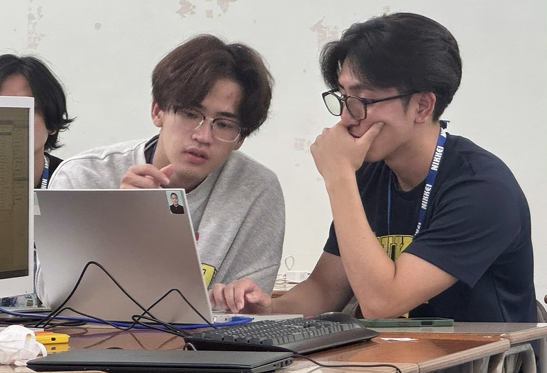 専門学校　那覇日経ビジネスの風景