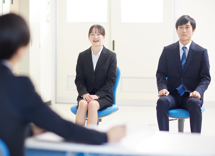 日本ＩＴビジネス公務員専門学校の特長３