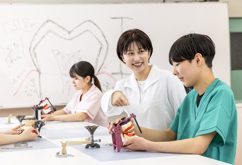 東海歯科医療専門学校の風景