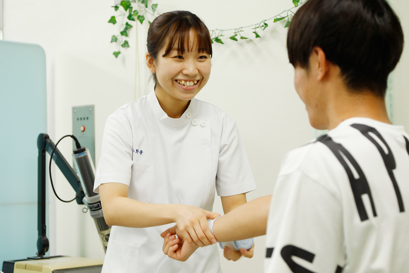 東京柔道整復専門学校の学生