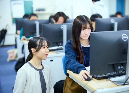 ＫＣＳ北九州情報専門学校の特長１