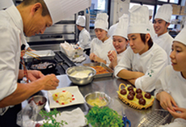 岐阜調理専門学校