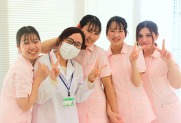 ユマニテク看護助産専門学校