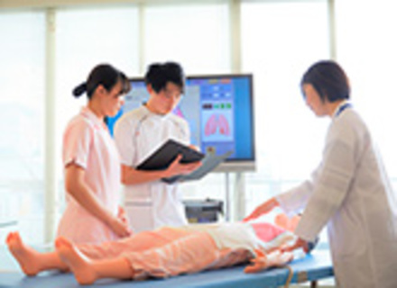 ユマニテク看護助産専門学校の特長３