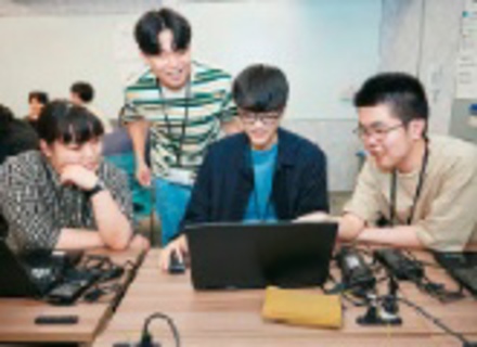 神戸元町みらいＡＩ＆ＩＴデザイン専門学校の特長２