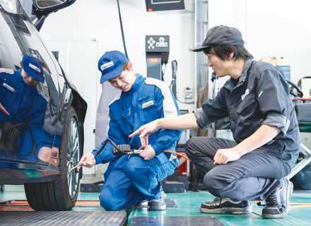 専門学校穴吹工科カレッジの特長１