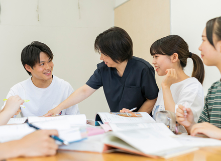 長崎リハビリテーション学院の特長２