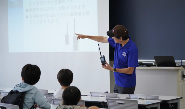 ギモン解決。おしえてセンセイ！