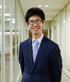 川俣 遼平
