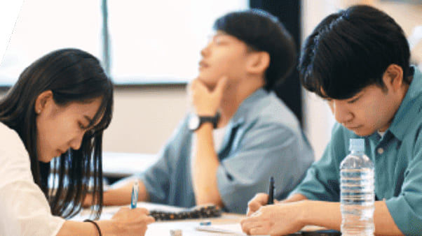 POINT2 課題解決に挑む