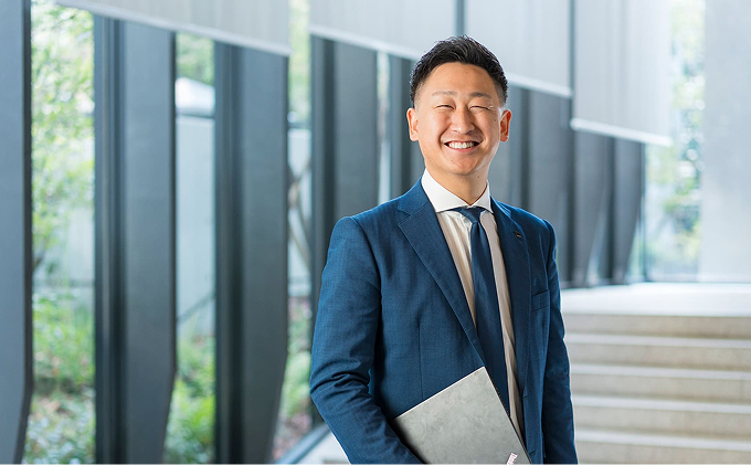 自分の“本気”に応えてくれた、手厚いキャリアサポート。財務・会計の知識もビジネスの武器に。