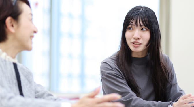 早川 純礼 さん