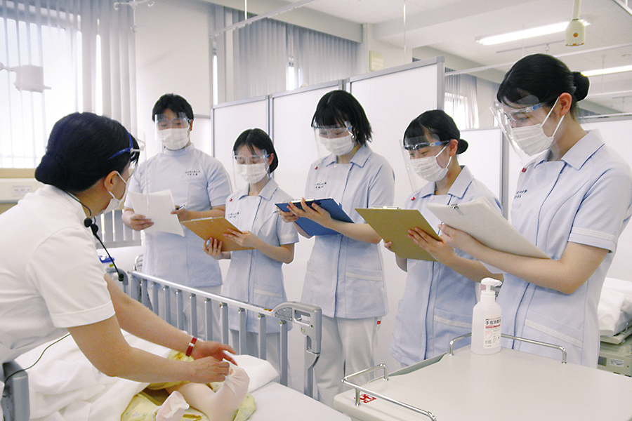 看護学科